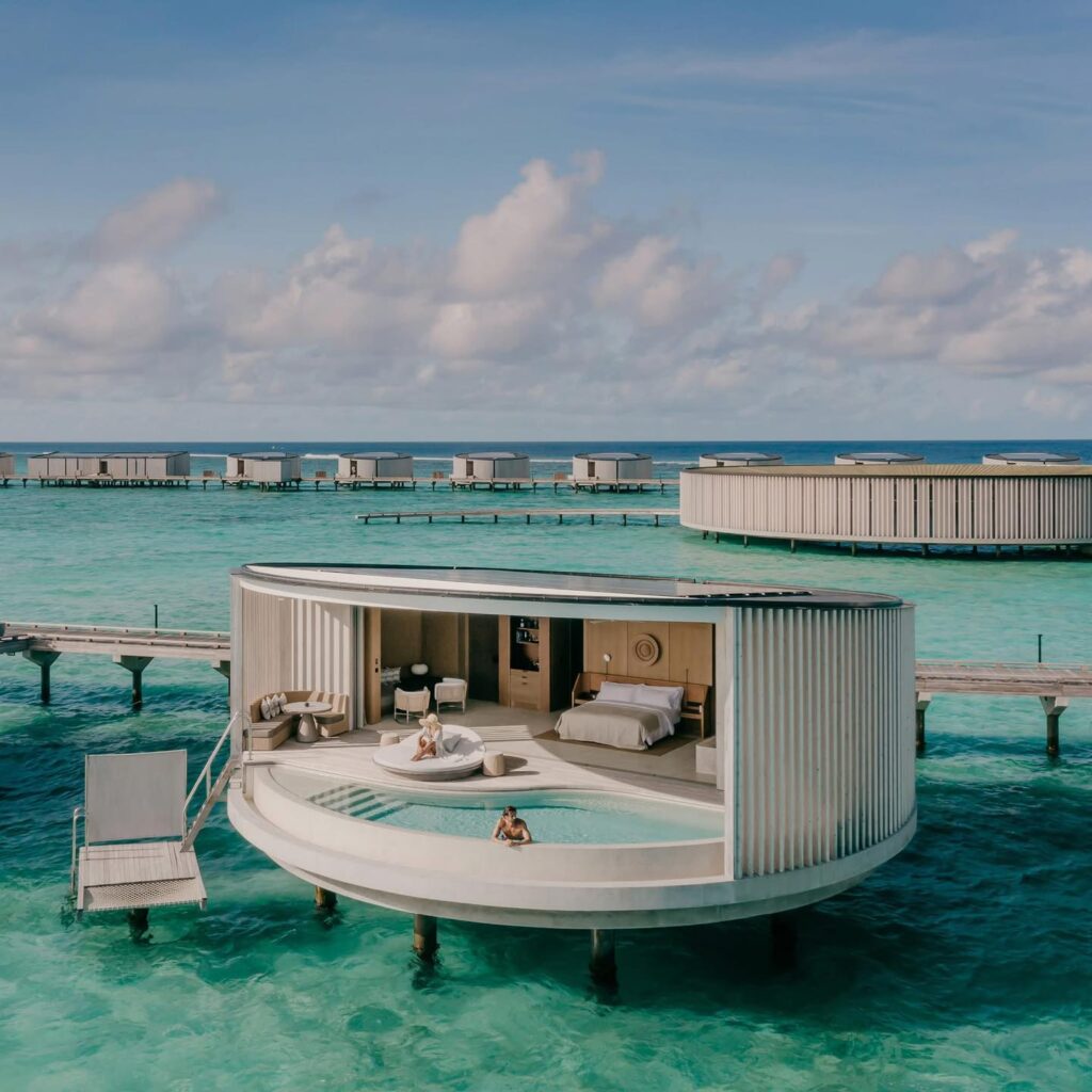 ULTRA LUXURY MALDIVES BUSINESS CLASS DEAL SEP 25