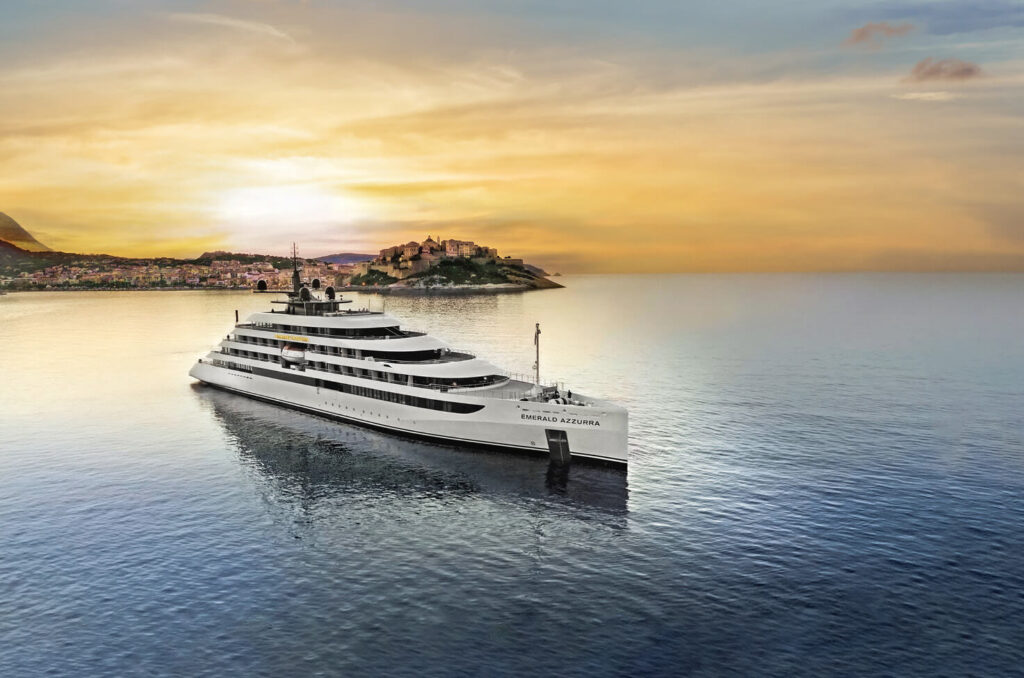 WONDERS OF THE RED SEA
11 nights | Emerald Cruises
From £4,925 per person