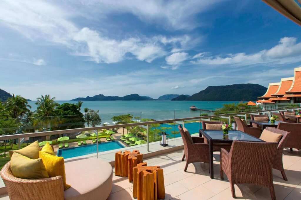 KUALA LUMPUR & LANGKAWI BUSINESS CLASS