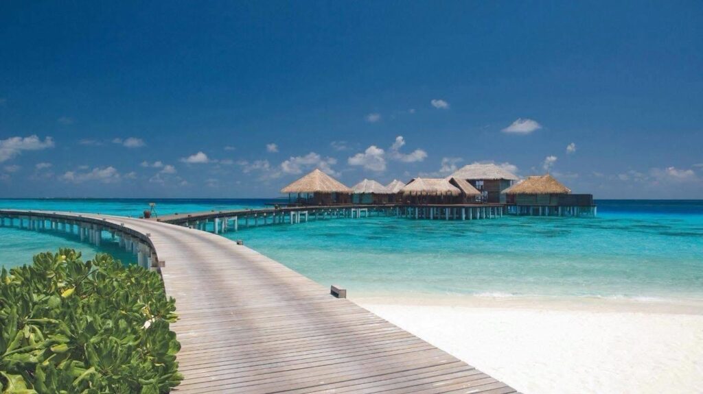 MALDIVES BUSINESS CLASS MEGA DEAL